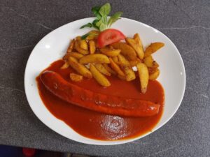 currywurst-mit-wedges